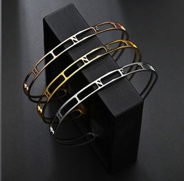 Personalized Choker Style Name Bracelet